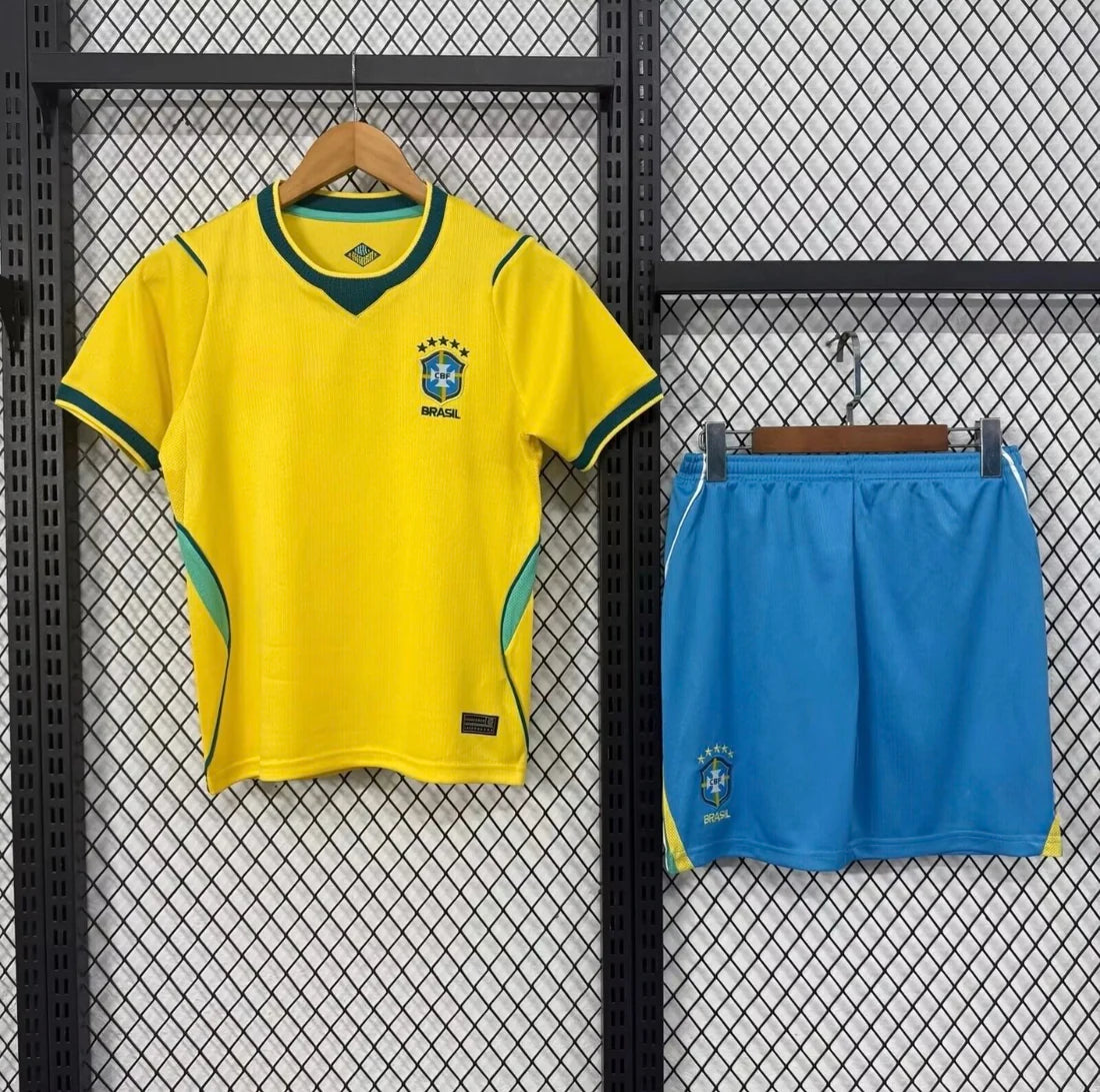 Brazilië Thuissetje 26/27