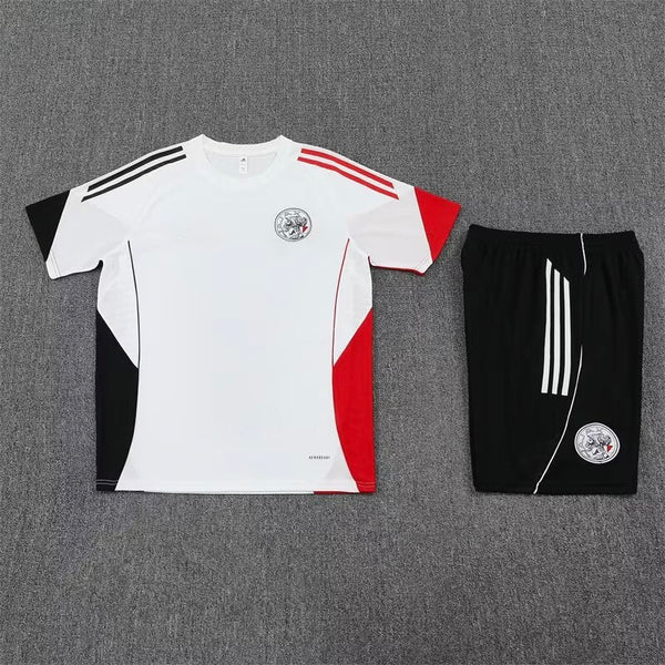 Ajax Trainingssetje 25/26